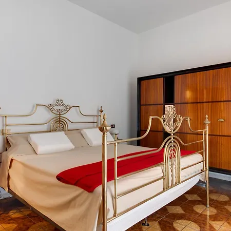 Daire Casariosa, Centro Rimini