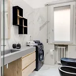 Casariosa, Centro דירה *